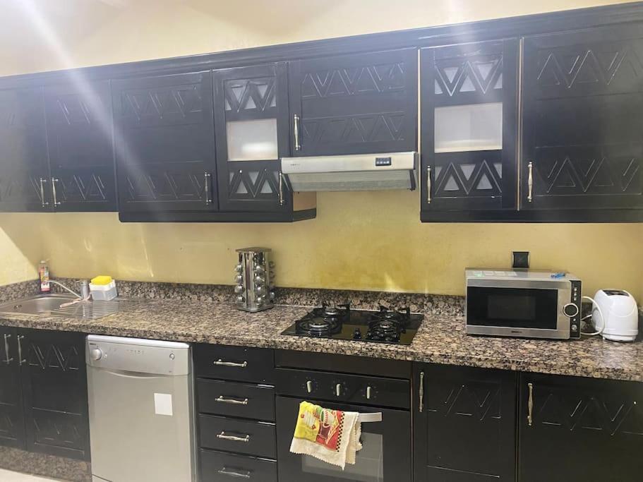 Residence Familiale Luxe Et Spacieuse Marrakesh Ngoại thất bức ảnh